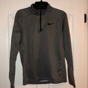 Nike Men’s Therma-Fit Pullover